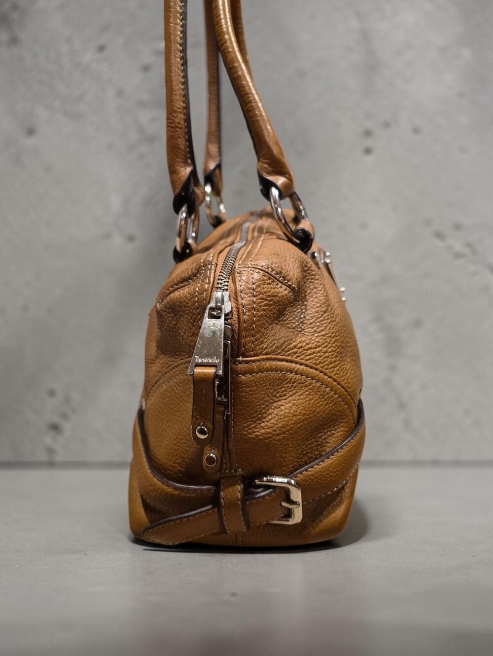 Tignanello Pebbled eather Shoulder Bag - Picture 4 of 8